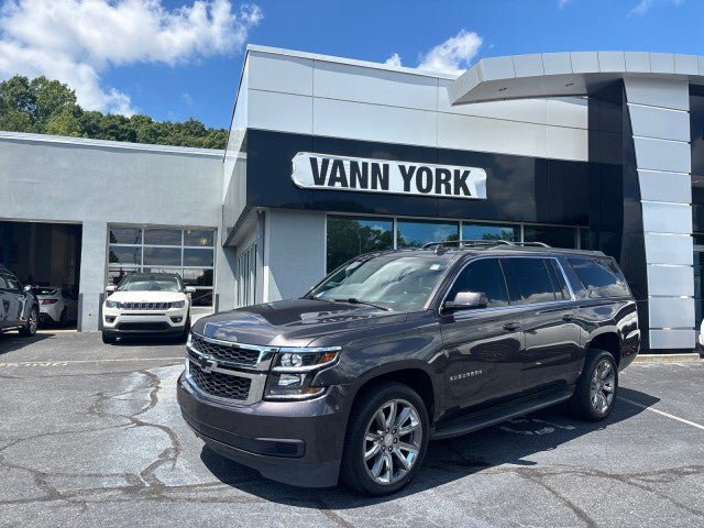 Used 2018 Chevrolet Suburban LT AWD/4WD image 1