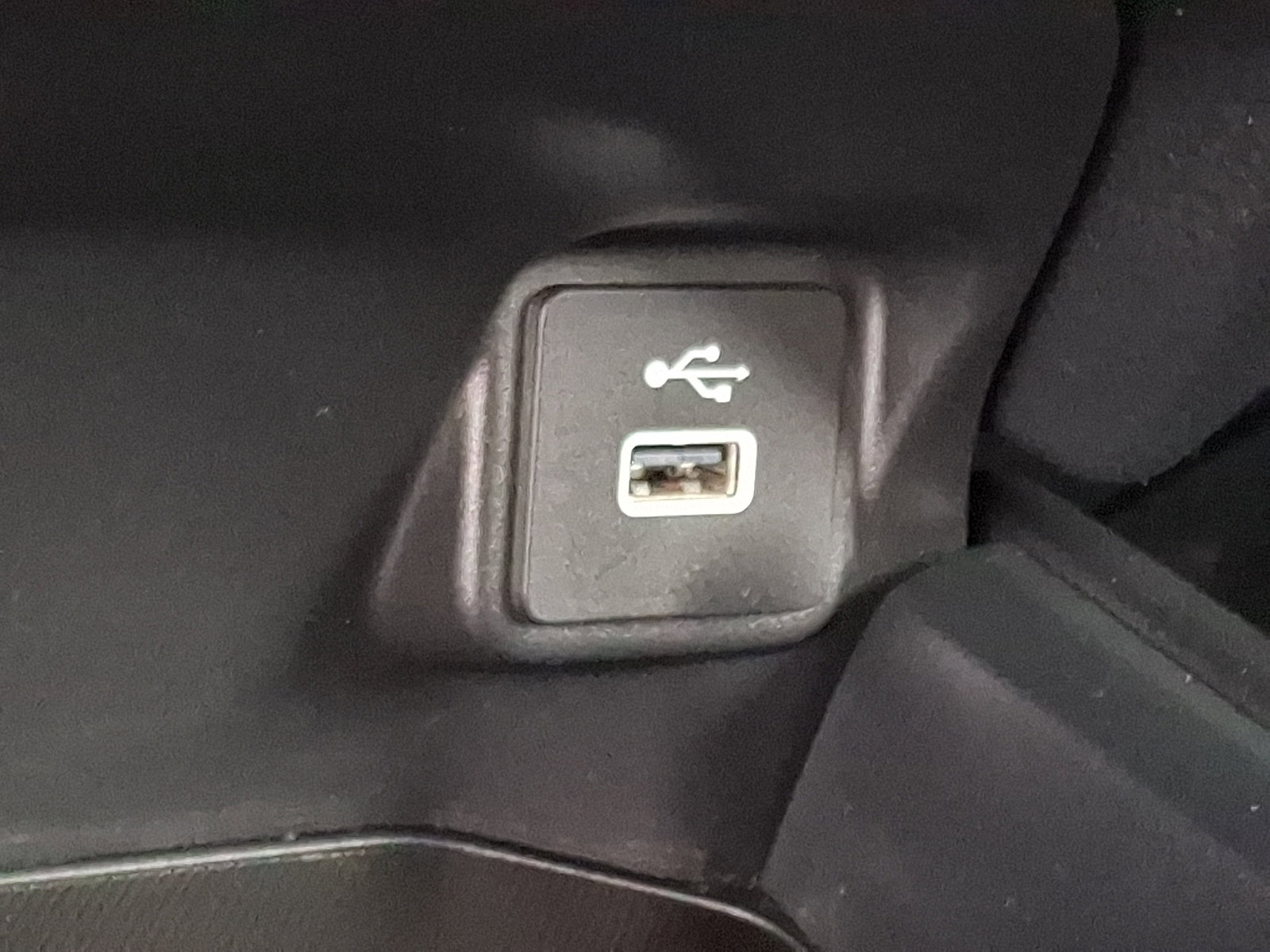 Used 2024 Honda HR-V Sport image 25