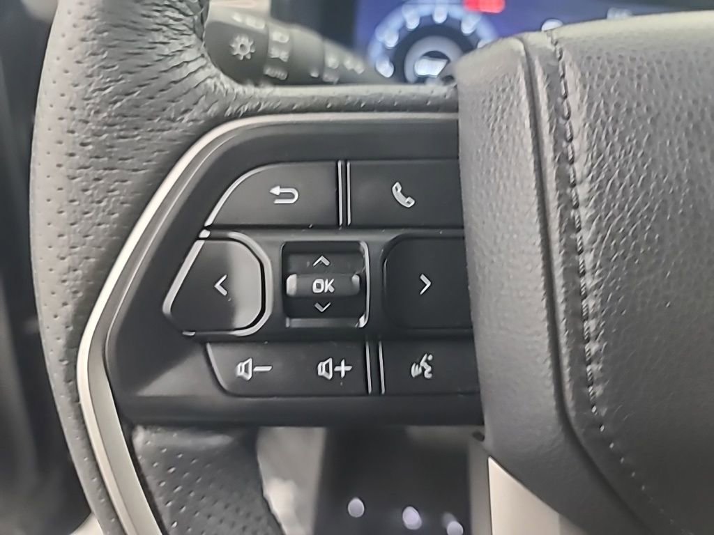 Used 2025 Toyota Tacoma TRD Off-Road image 29