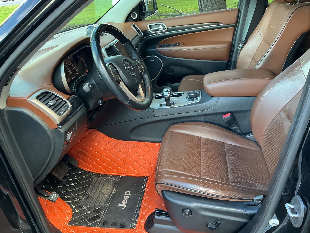 Used 2015 Jeep Grand Cherokee Summit AWD/4WD image 10