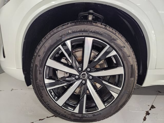 New 2026 Volvo XC90 B5 Core AWD/4WD image 8