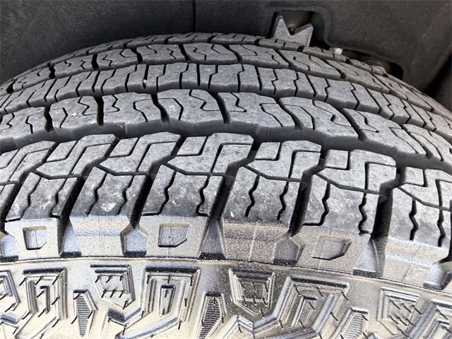 Certified 2025 Chevrolet Traverse Z71 w/ Driver Confidence Package image 32