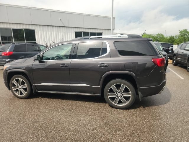 Used 2018 GMC Acadia Denali w/ Technology Package AWD/4WD image 14
