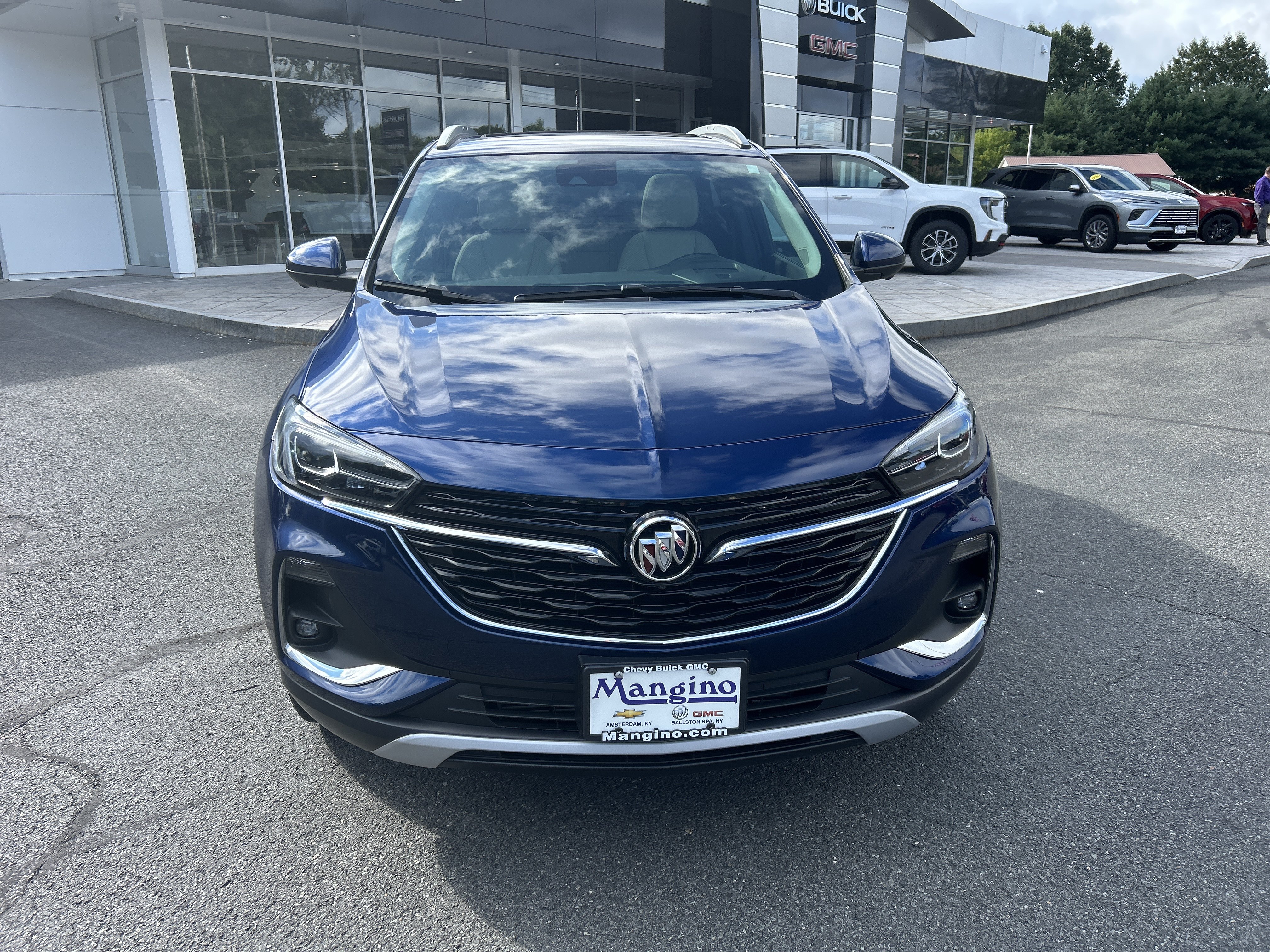 Used 2022 Buick Encore GX Essence w/ Advanced Technology Package AWD/4WD image 13