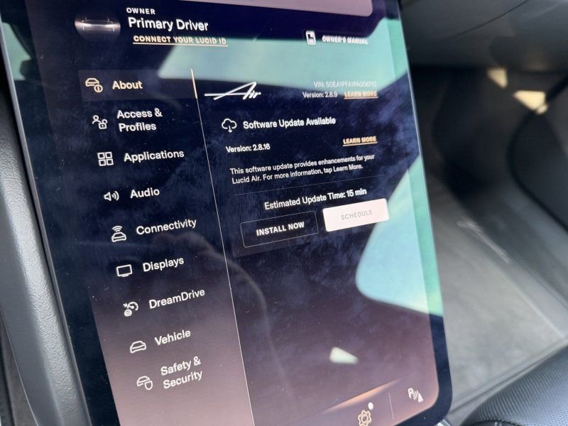 Used 2023 Lucid Air Pure AWD/4WD image 17