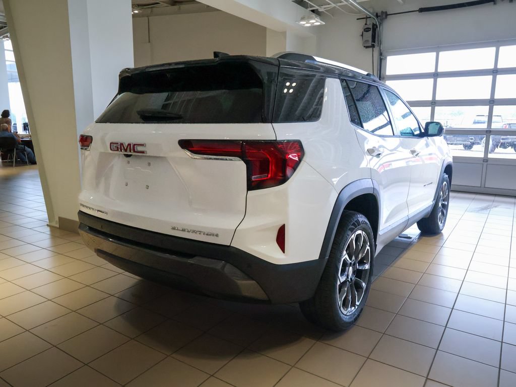 New 2027 GMC Terrain Elevation w/ Elevation Premium Package AWD/4WD image 3
