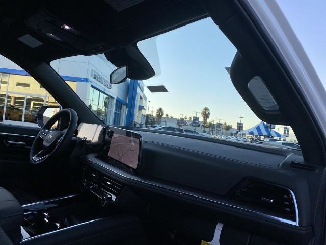 New 2026 Chevrolet Suburban LS w/ LPO, Get Active Package image 29