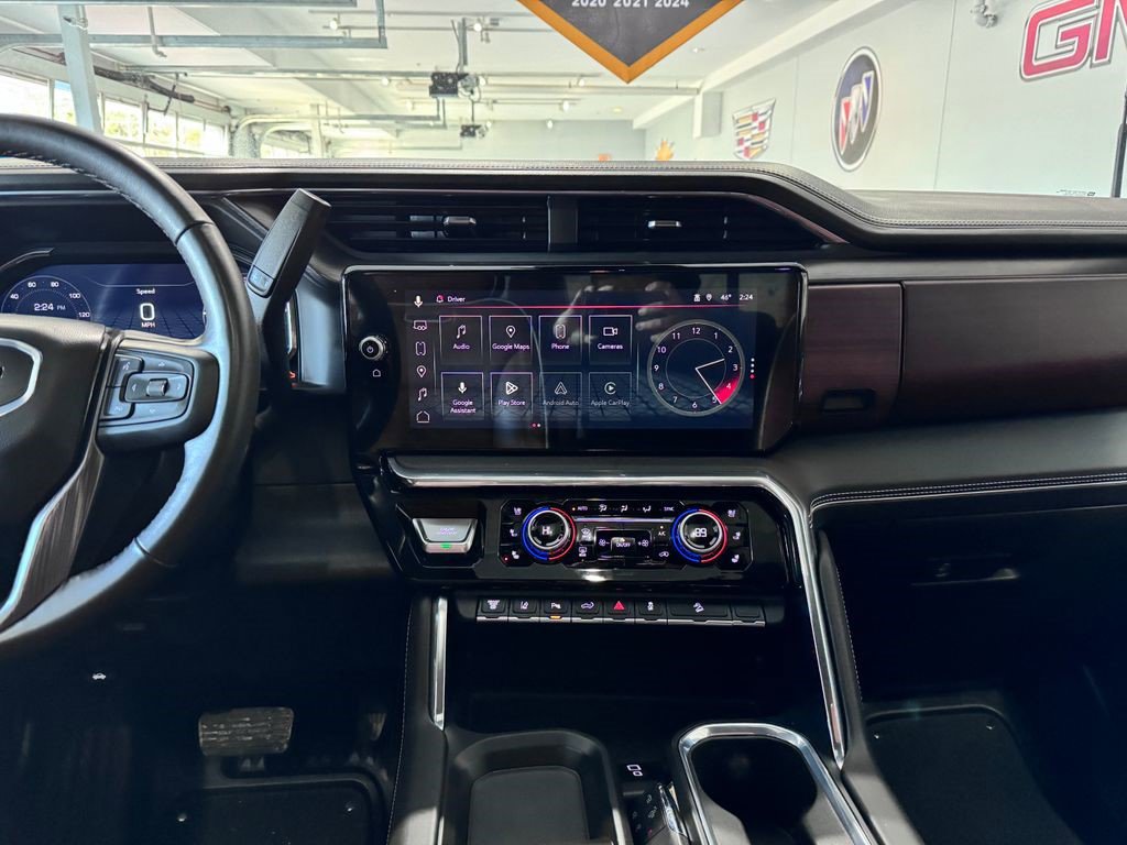 Certified 2024 GMC Sierra 3500 Denali Ultimate image 19