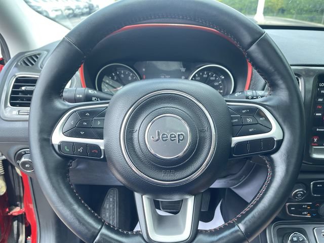 Used 2017 Jeep Compass Trailhawk w/ Navigation Group AWD/4WD image 11
