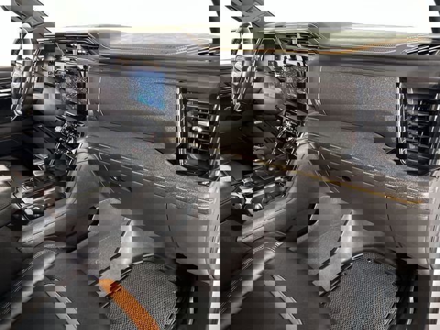 Used 2025 GMC Sierra 1500 AT4 w/ AT4 Premium Package image 30