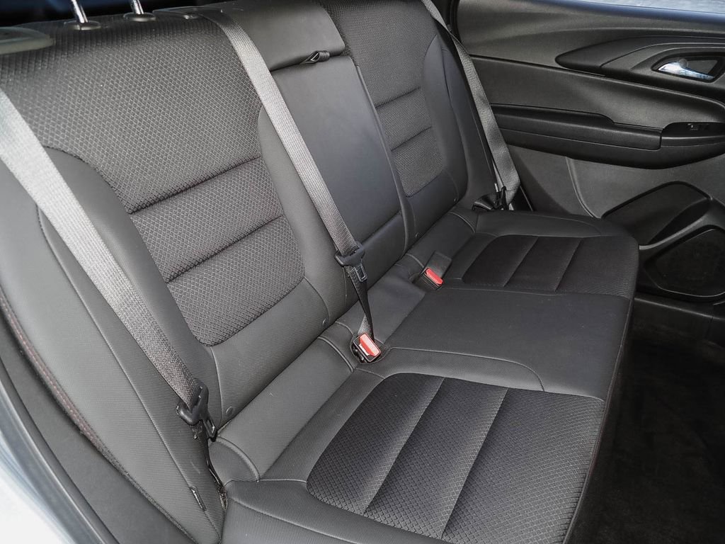 Certified 2023 Chevrolet TrailBlazer RS w/ Sun and Liftgate Package image 23