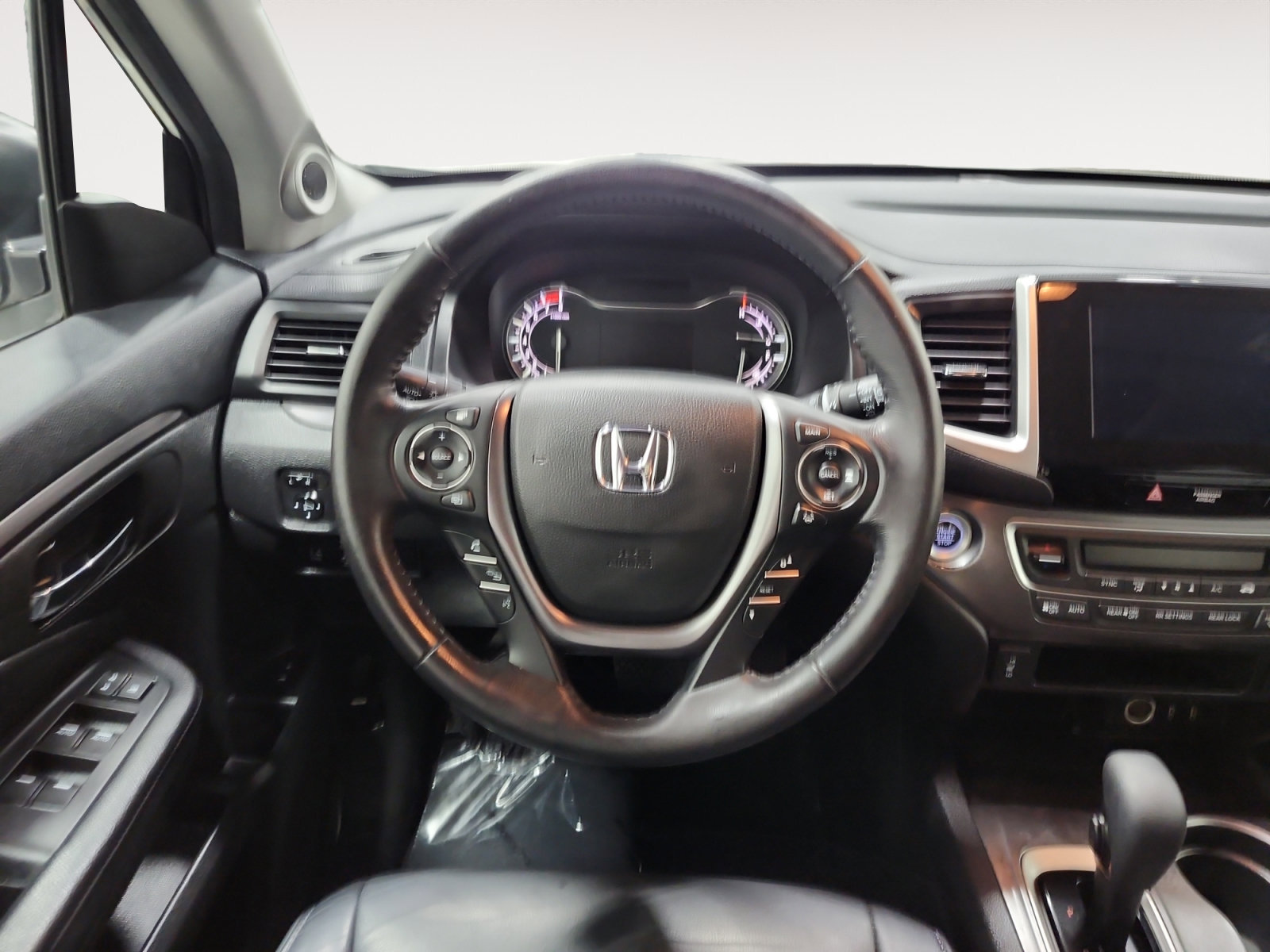 Used 2018 Honda Pilot EX-L image 12
