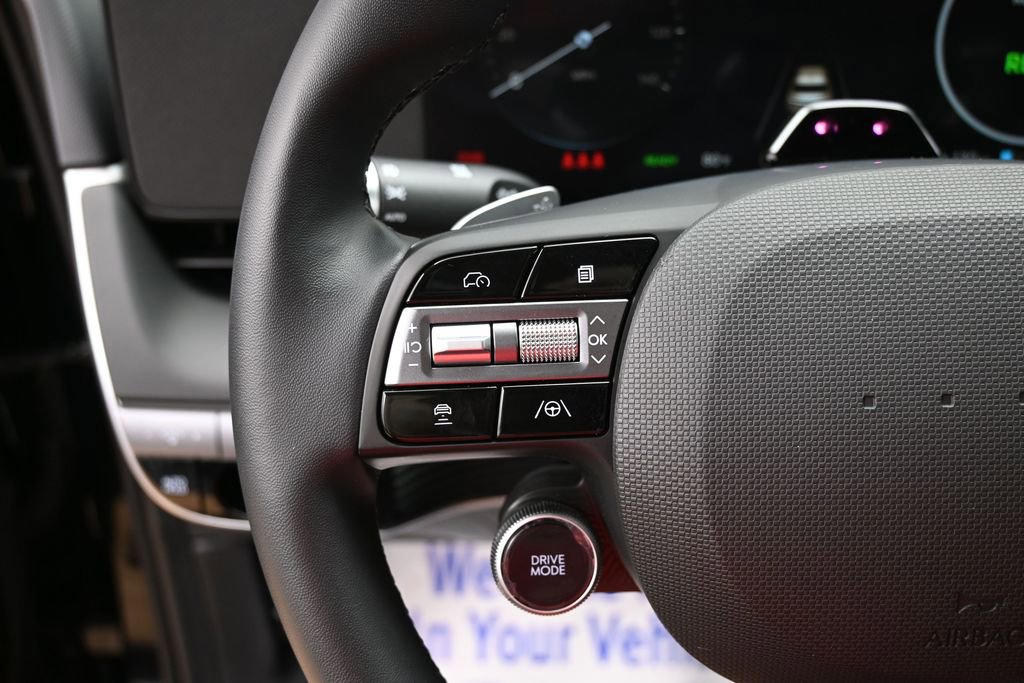 Used 2025 Hyundai Ioniq 5 SEL RWD image 19