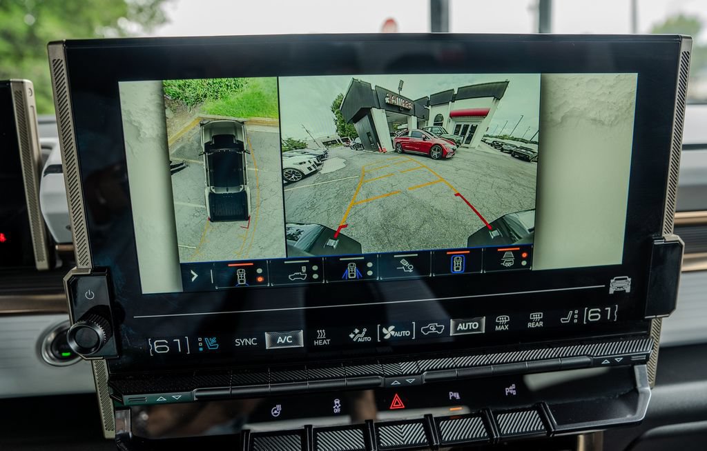 Used 2025 GMC Hummer EV 3X AWD/4WD image 11