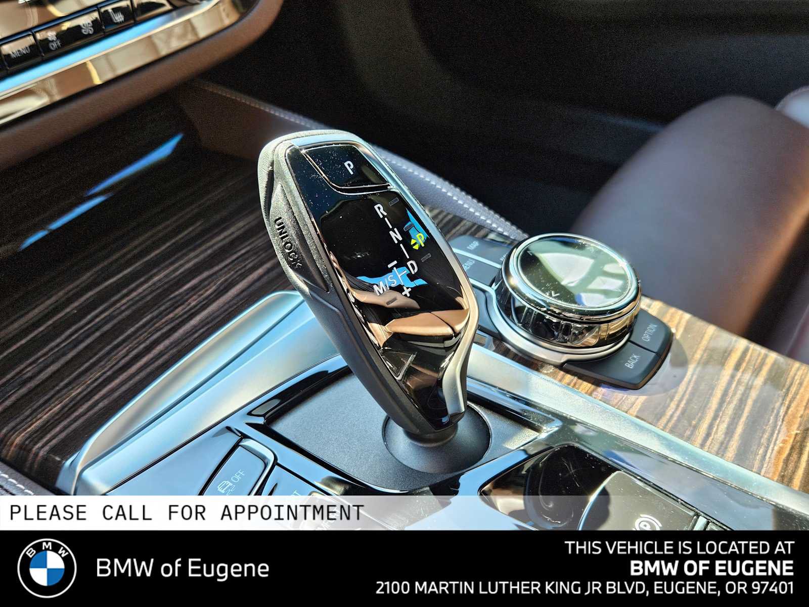 Used 2023 BMW M550i xDrive w/ Executive Package AWD/4WD image 31