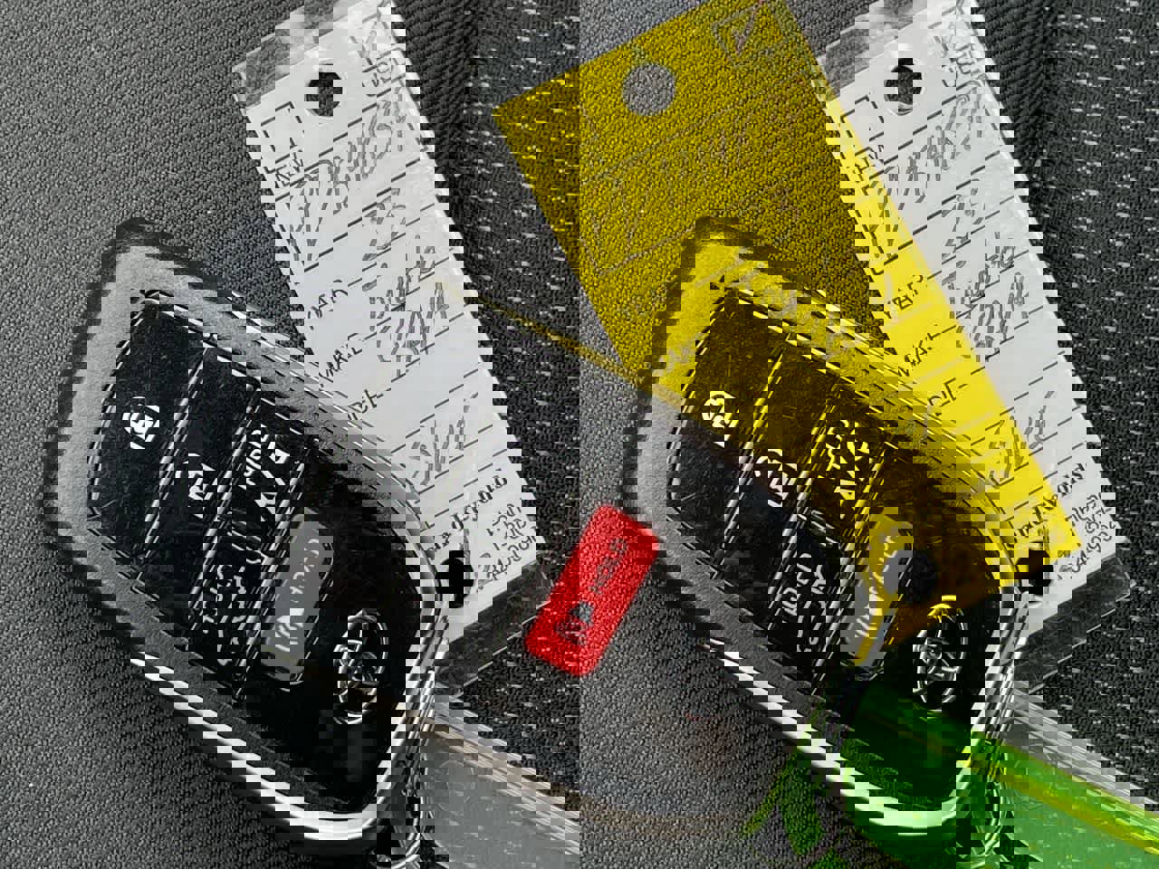 Used 2023 Toyota RAV4 SE image 33