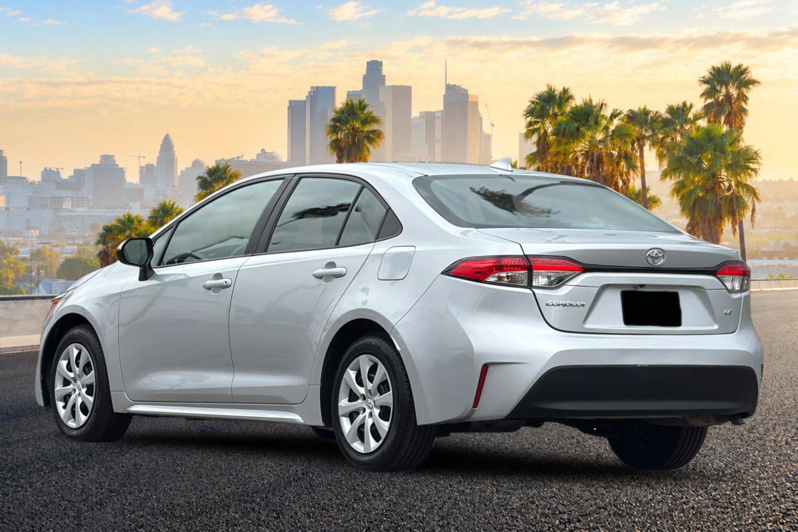 Used 2024 Toyota Corolla LE FWD image 6