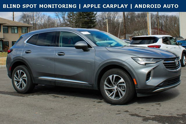 Used 2022 Buick Envision Essence w/ Safety Package image 2