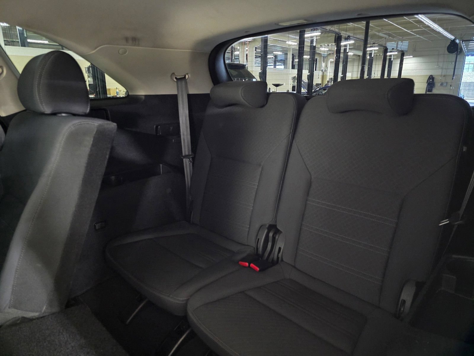 Used 2017 Kia Sorento LX FWD image 14