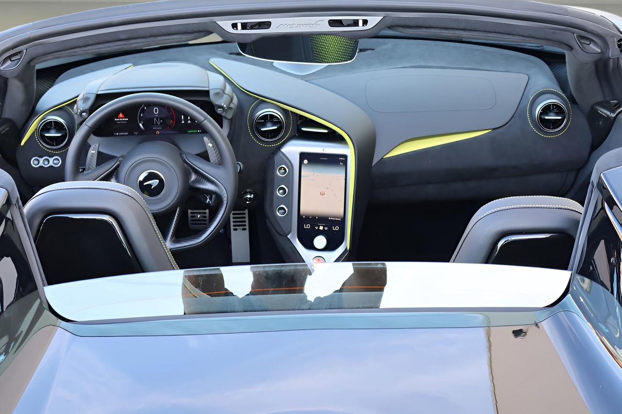 New 2026 McLaren 750S Spider RWD image 15