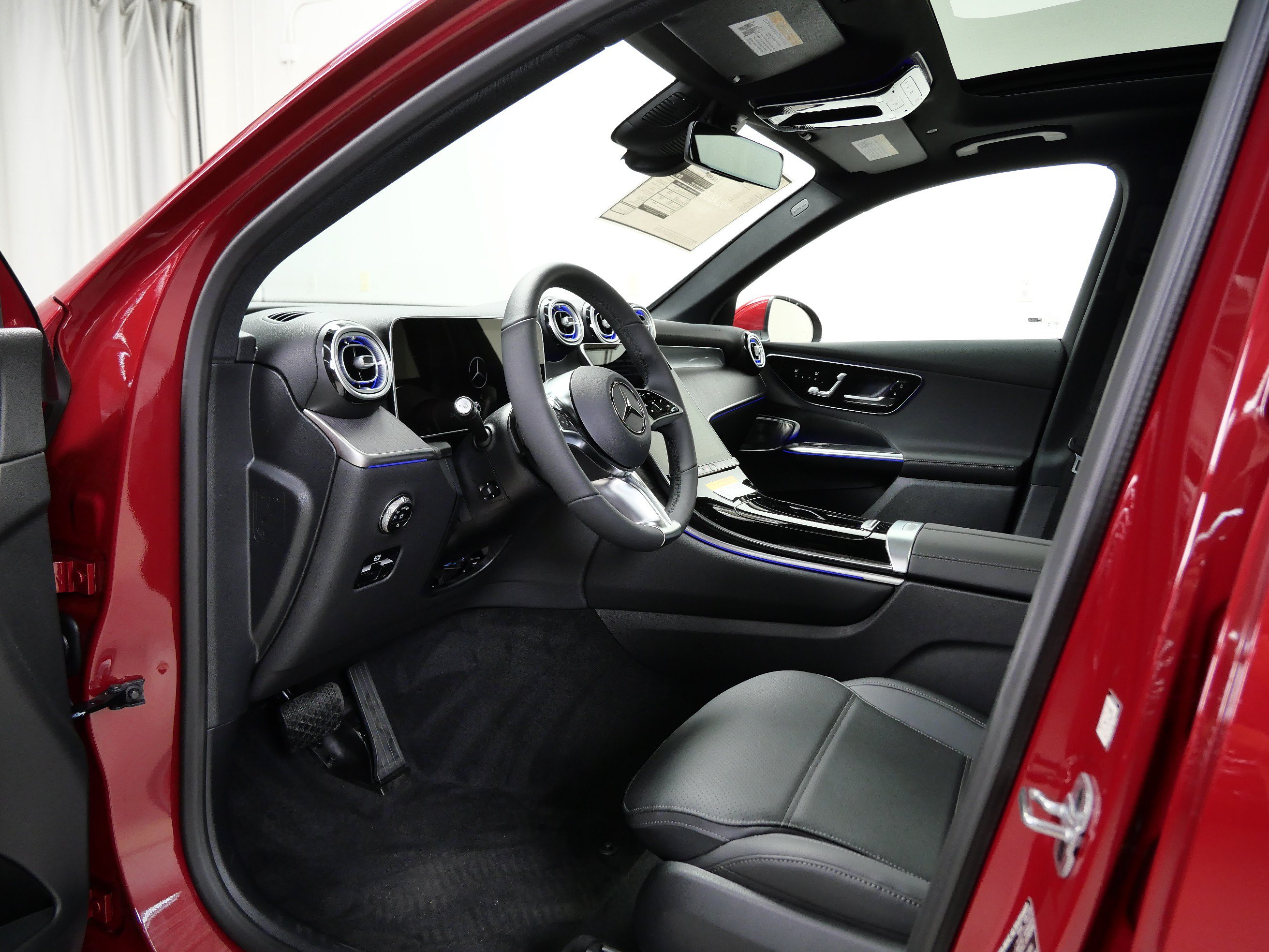 New 2026 Mercedes-Benz GLC 300 4MATIC image 7