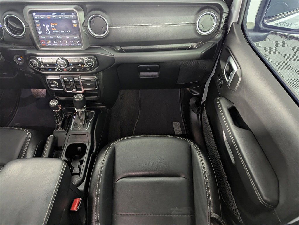 Used 2022 Jeep Wrangler Unlimited Sahara image 16