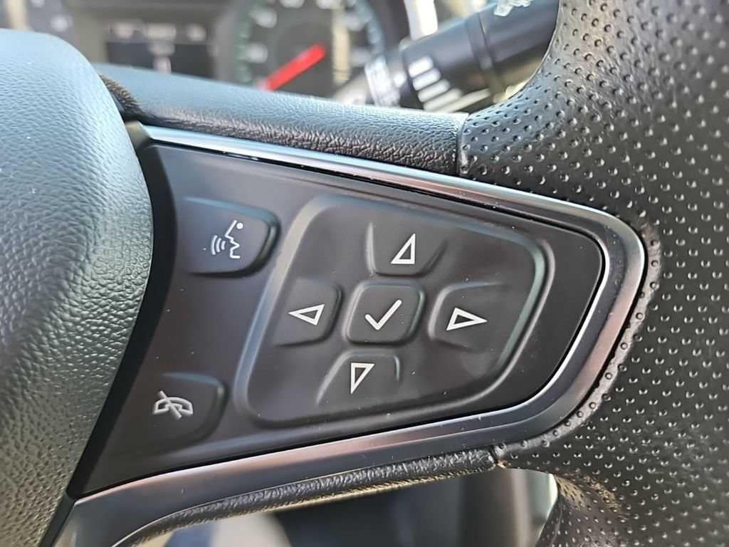 Used 2025 Chevrolet Malibu LT FWD image 14