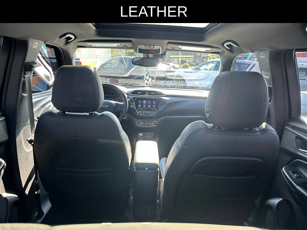 Used 2021 Chevrolet TrailBlazer RS w/ Sun and Liftgate Package AWD/4WD image 8