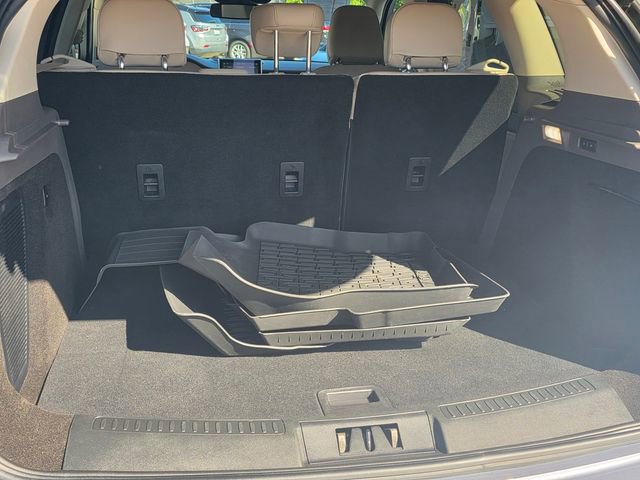 Used 2022 Lincoln Corsair FWD w/ Equipment Group 101A image 13