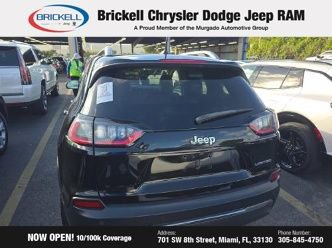 Used 2020 Jeep Cherokee Limited image 6