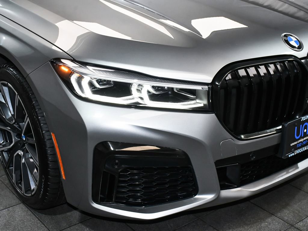 Used 2022 BMW 740i xDrive w/ M Sport Package image 83