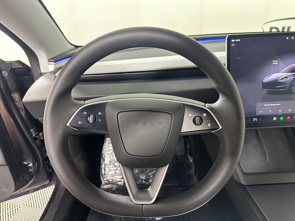 Used 2025 Tesla Model 3 Long Range AWD/4WD image 28