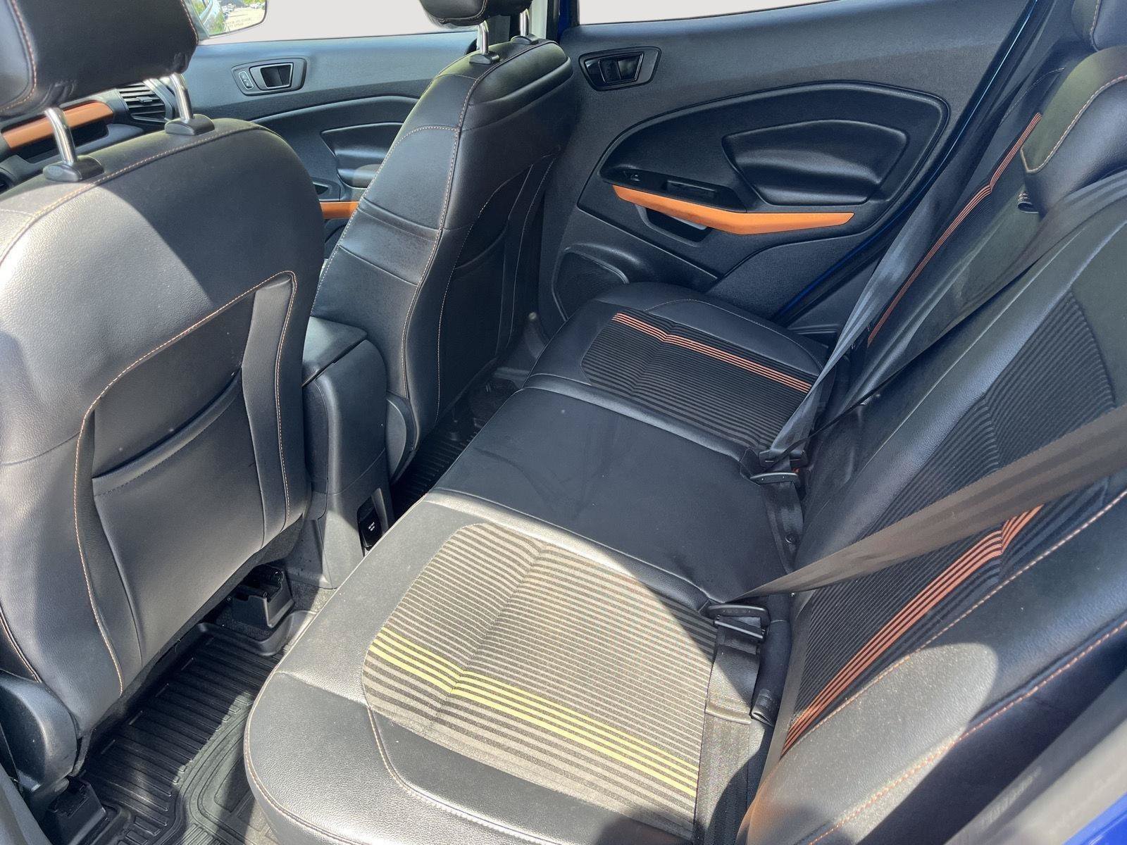 Used 2018 Ford EcoSport SES w/ SES Cold Weather Package AWD/4WD image 14