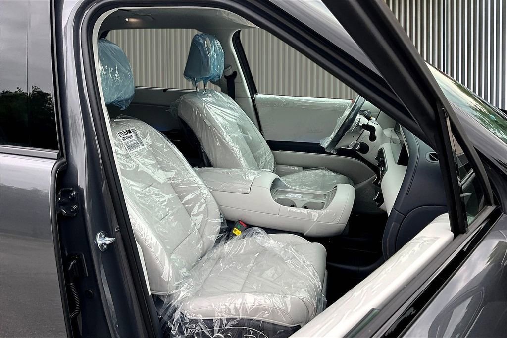 New 2026 Hyundai Palisade Calligraphy image 9