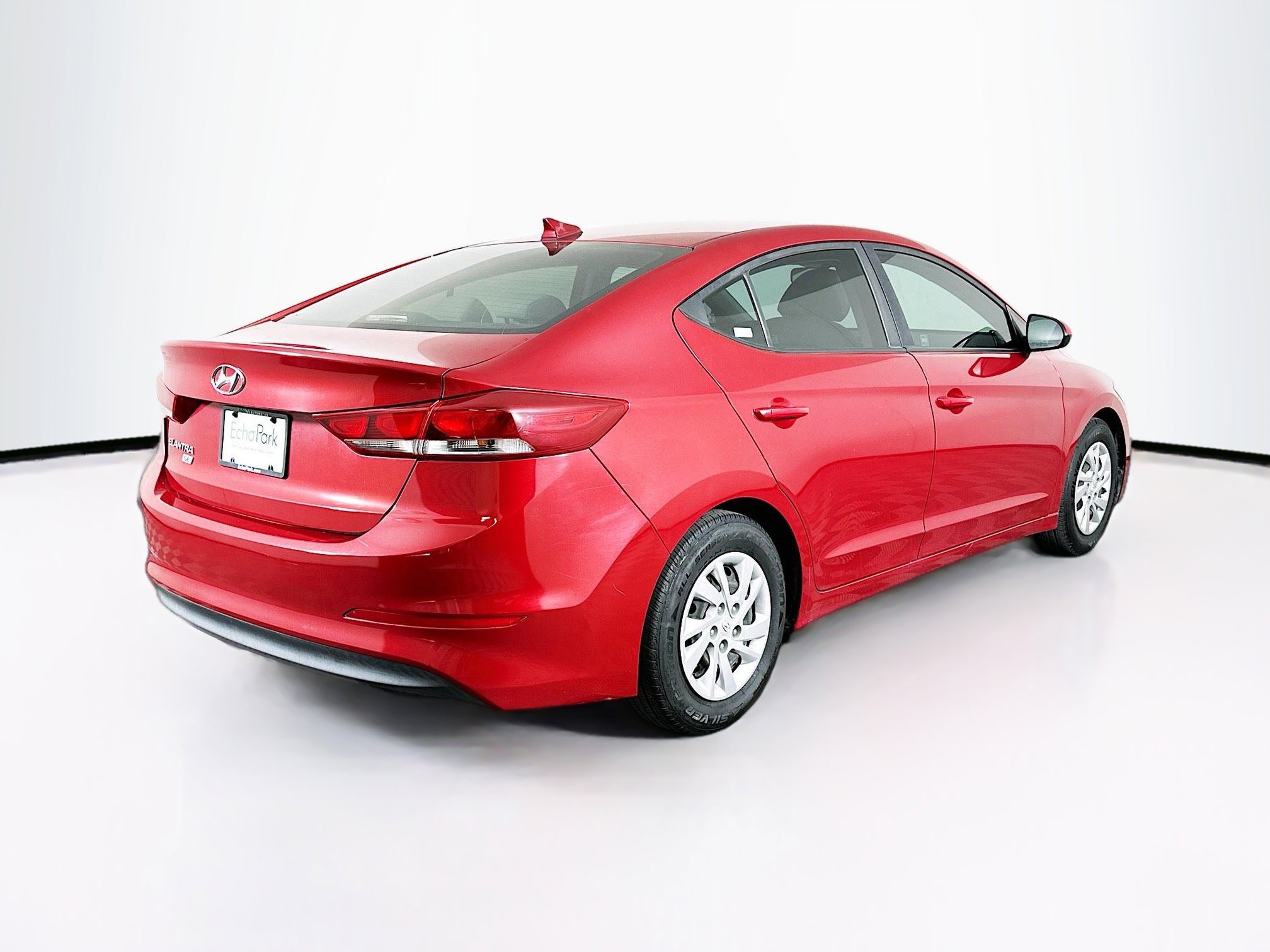 Used 2017 Hyundai Elantra SE FWD image 9