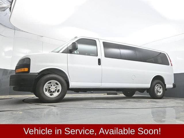 Used 2024 Chevrolet Express 3500 LS RWD image 35