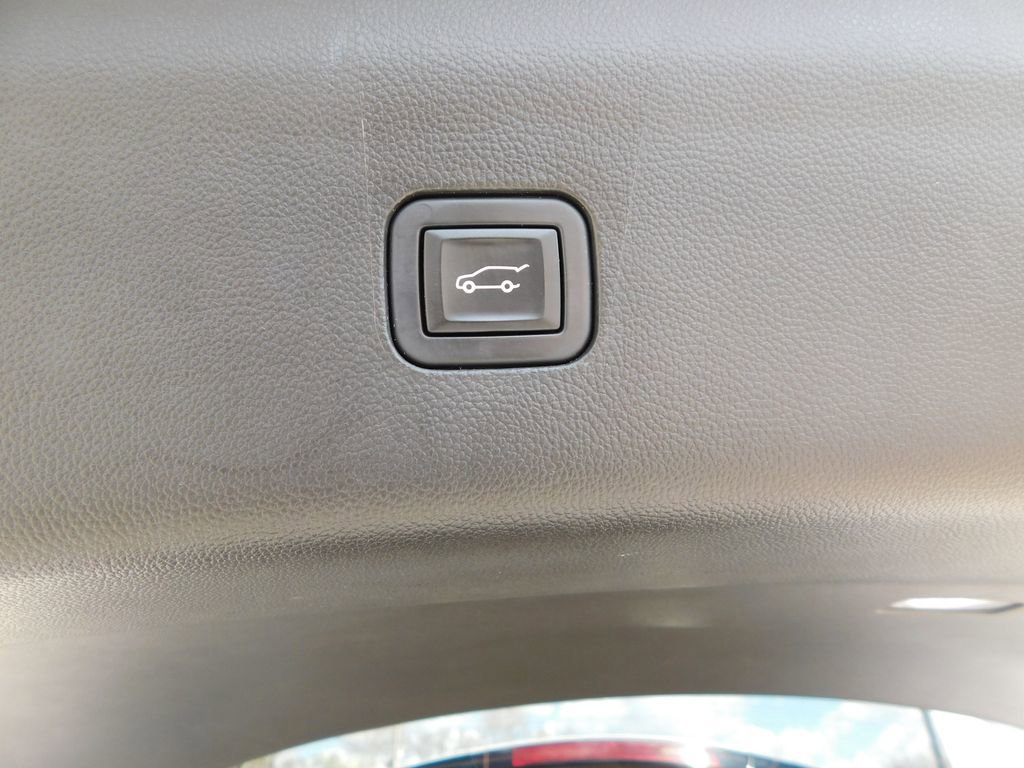 Used 2021 Buick Enclave Avenir w/ LPO, Hit The Road Package image 26