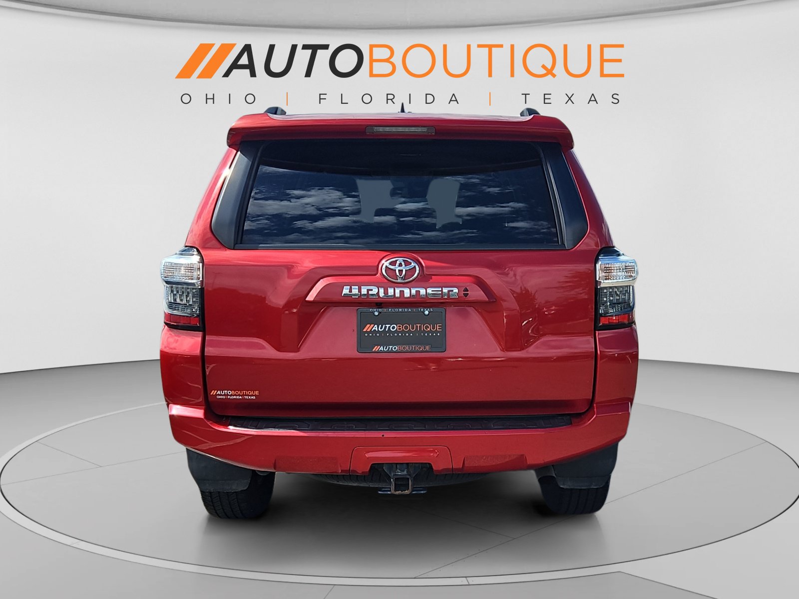 Used 2022 Toyota 4Runner SR5 Premium AWD/4WD image 4
