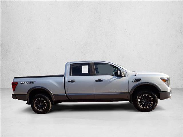 Used 2018 Nissan Titan XD AWD/4WD image 4