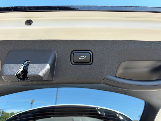 Certified 2026 Kia Sportage SX AWD/4WD image 17