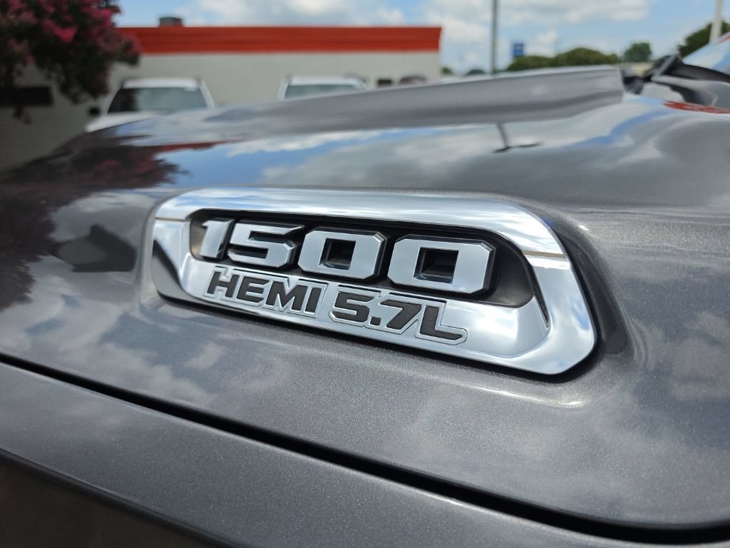 Used 2020 RAM 1500 Big Horn AWD/4WD image 14