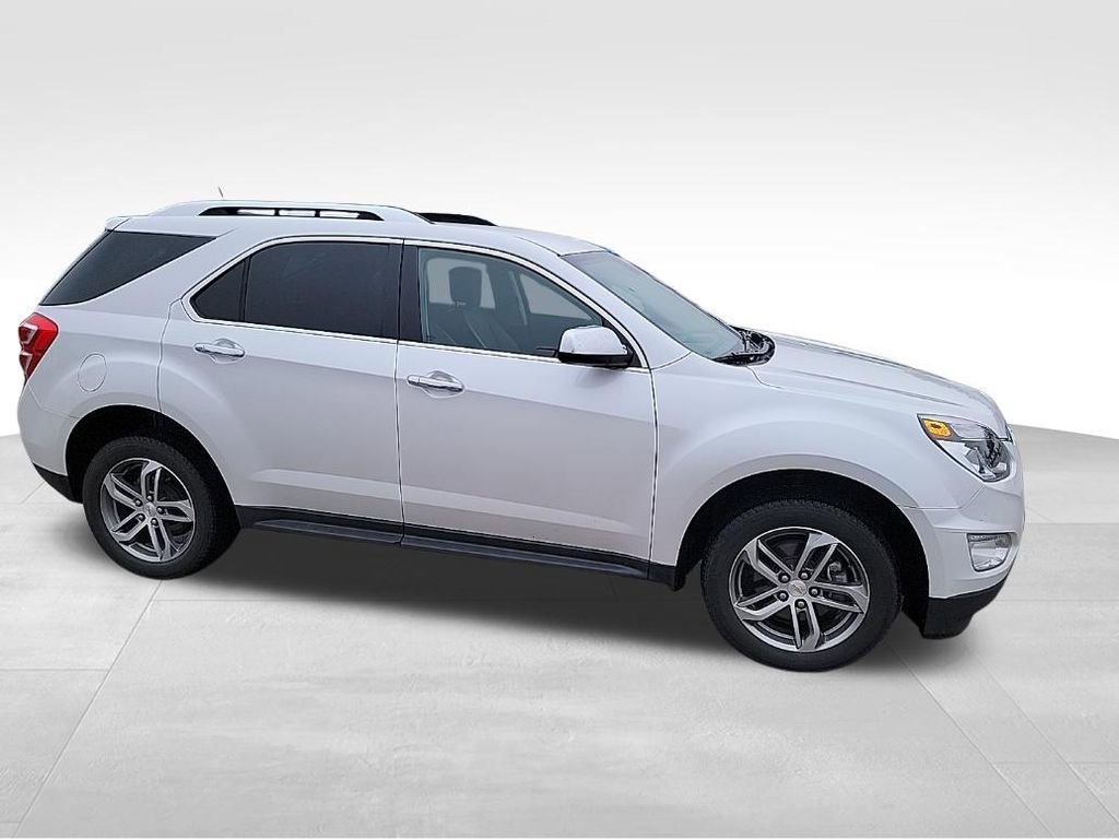 Used 2017 Chevrolet Equinox Premier w/ Enhanced Convenience Package image 25