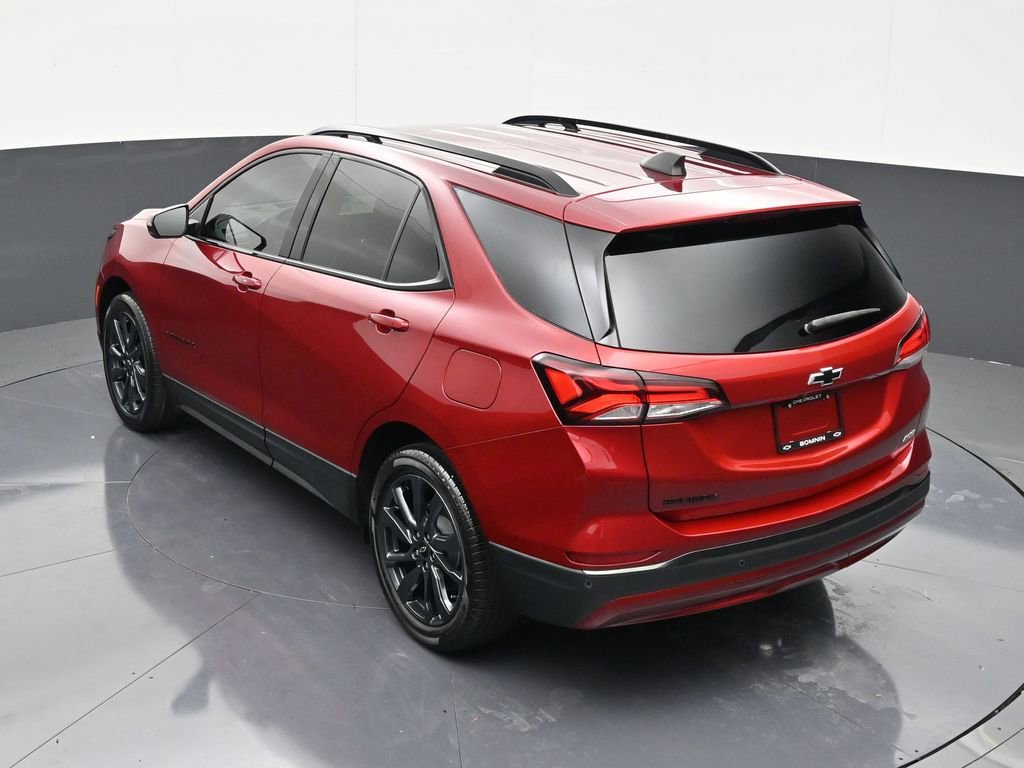 Used 2023 Chevrolet Equinox RS w/ RS Leather Package image 14