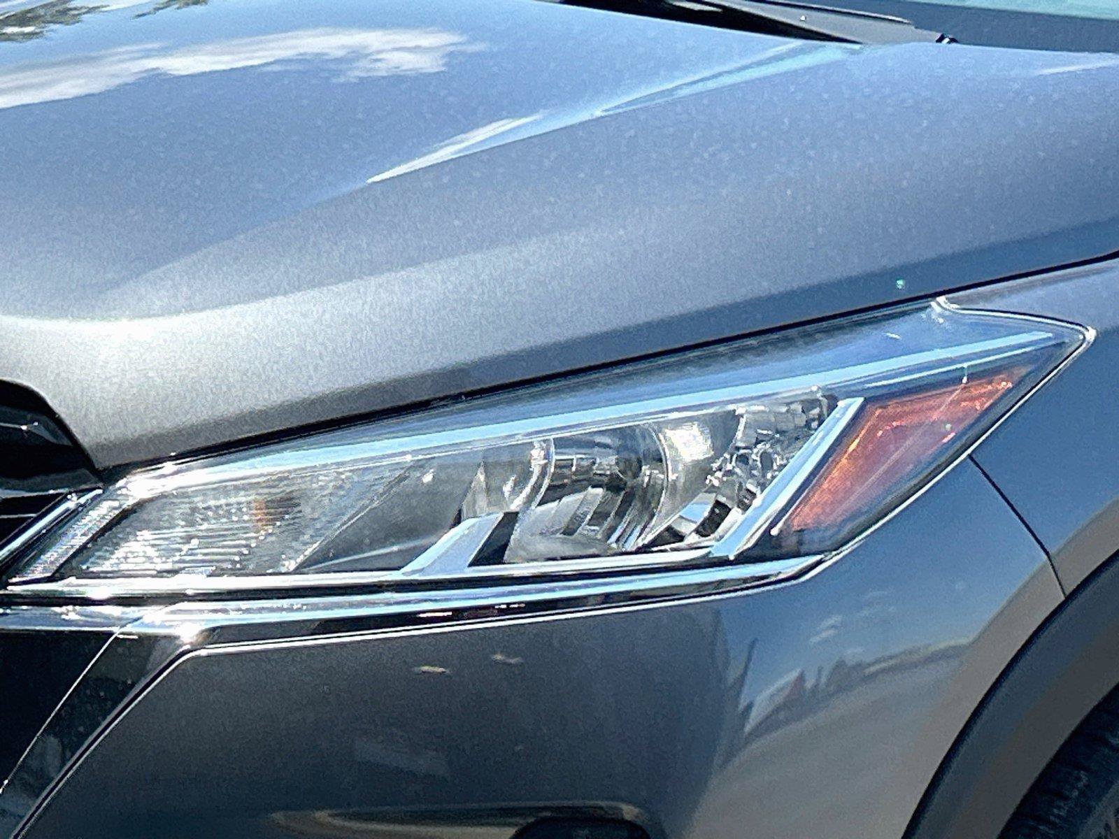 Used 2024 Nissan Kicks SV FWD image 10