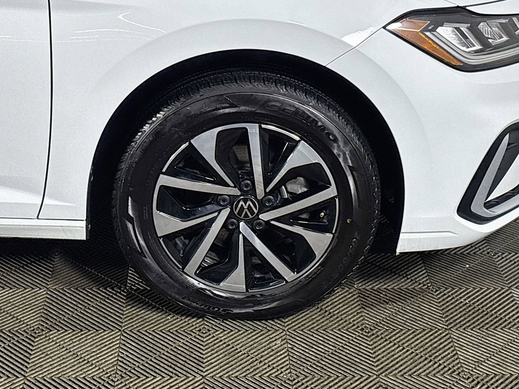 Used 2025 Volkswagen Jetta S image 22