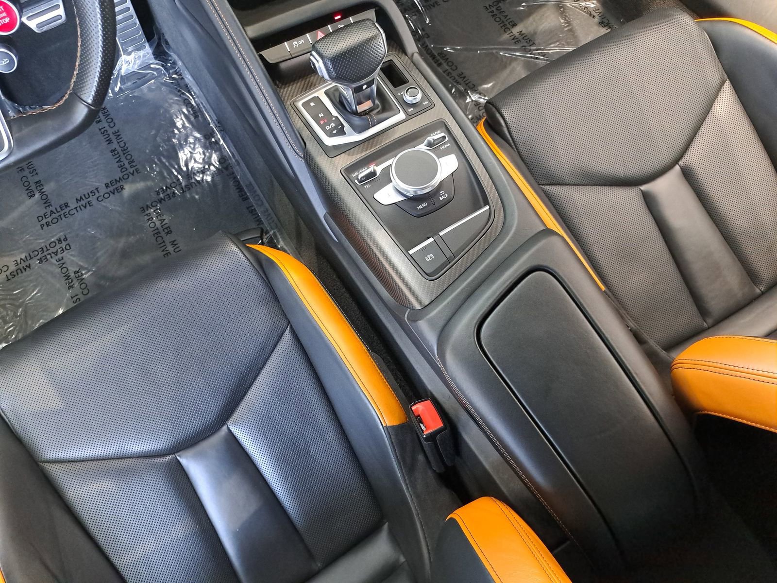 Used 2017 Audi R8 V10 plus w/ Full Leather Package AWD/4WD image 24