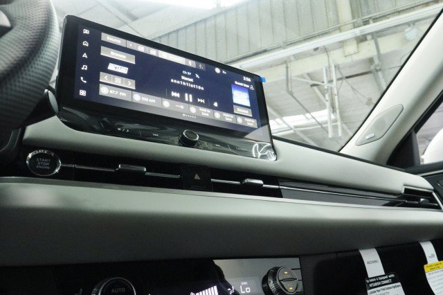 New 2026 Mitsubishi Outlander SE FWD image 12