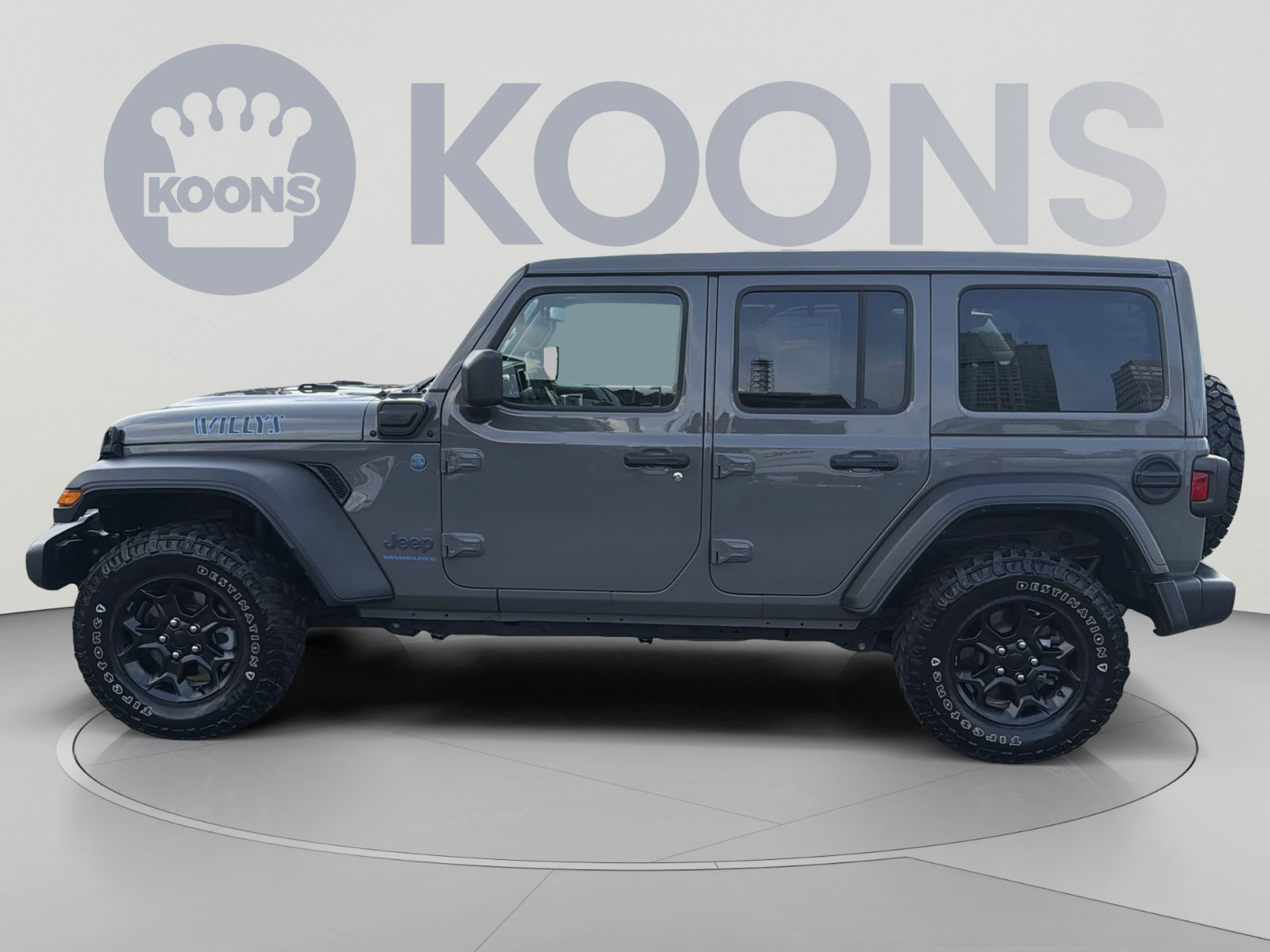 Used 2023 Jeep Wrangler Unlimited w/ Sun & Screen Package AWD/4WD image 2