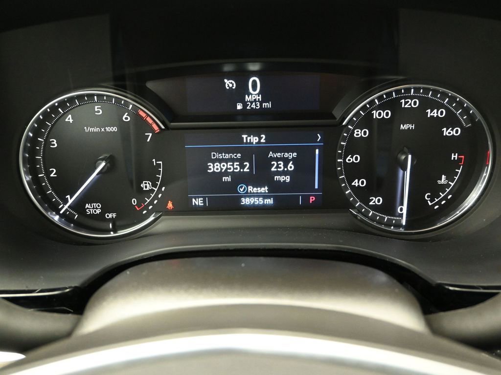 Used 2021 Cadillac XT5 Premium Luxury FWD image 30