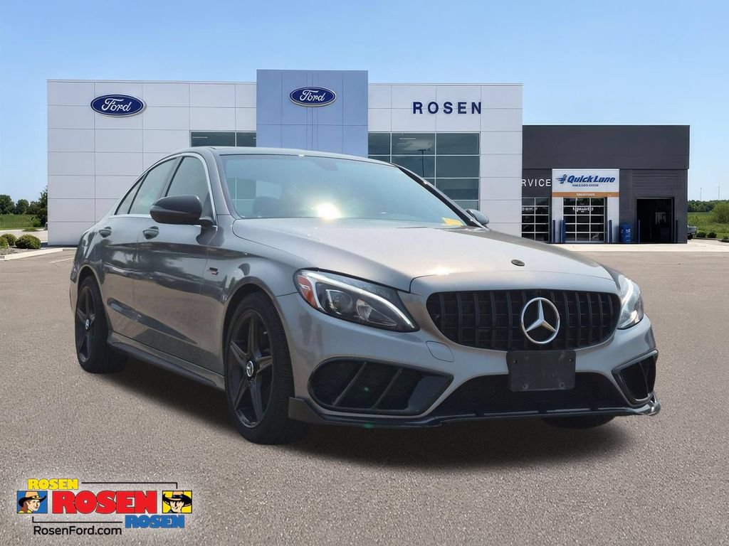 Used 2016 Mercedes-Benz C 300 4MATIC Sedan image 1